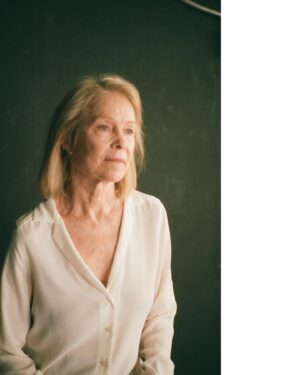 Anjelica Bette Fellini Instagram - the elegant @gracekileyacting in the studio shot on 35mm by me