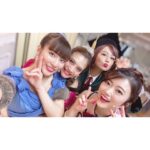 Anju Inami Instagram - すっかり寒い12月。 はぁ。グラコロ食べたい。 ． そんなこと考えてたら 大千穐楽から2週間ちょっと経ちましたが… ． ミュージカル ｢ラヴズ・レイバーズ・ロスト~恋の骨折り損~｣ 全公演 無事走りきることができました！ ． 応援してくださった皆様 ご観劇頂きました全ての方へ 心から感謝致します‪(*ˊᵕˋ* )！ ． 本当にありがとうございましたっ ． キャサリンとして 王女達と過ごした時間。 力、想い、歌が繋がっていき それぞれが想う人と笑顔を交わした時、 たくさんのものが生まれていて…っ 私、キャサリンにとっては これまでの過去から救われたような、 そんな多幸感に包まれていました。 ． 綺麗な花々が咲いたあの日々から。 ． 時が経つのは早い… でもだからこそ得たものを大切に、 次の作品へ向けた 役作りに高揚感を抱く毎日。着々と ． たくさんの楽しみを 増やしていけますように…っ ． #舞台 #ミュージカル #千穐楽 #loveslabourslost