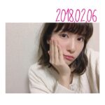 Anju Inami Instagram – こんばんは。
.
あっちゅーまにか
1月終わってた。はやーいなーなんて。
.
いろんな役の人生に触れて、
驚くような世界を感じ、
たくさんの作品の中で生きてきて…。
.
それを通して
私自身もたくさんの人と出逢えた。
知ってもらえた
.
〝18歳〟〝19歳〟〝20歳〟〝21歳〟
.
次に見える景色は、
魅せる景色はどんなだろうと
わくわくして、怖くっても踏み出してみる。
いま、そんな感じ。
.
傍にいてくれるみんなの笑顔や言葉が私の原動力で。
いっっっちばん嬉しいもんで。
.
そのおかげで、いつからか
明るいポジティブマンに変身出来るようになれたんねって
あらためて。
.
〝ありがとう〟をもっと!
ちゃんと!しっかり伝えていけるように!
.
明日からも
ムキムキのポジティブマン目指して
日々精進するんだ。笑
.
だから、あたたかく見守っていてね。
#inamianju #february #のんびりショット #21歳