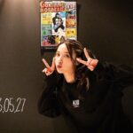 Anju Inami Instagram - みんな、おこんです…っ！🦊 ． さぁ！！！！ 伊波杏樹 東名阪TOUR 『Re merveilleux VOYAGE』 ラスト公演！！東京ぉぉおおおおお！！！ ． とうとう明日となりました。 ． 持ち物チェック大丈夫ー？？(´˘`) チケット持った…？🎫 笑 🔌携帯の充電ばっちし？？ ⚠️注意事項はしっかりと読んだかなっ？？ 水分補給も忘れずにね！！ ． なんだかふと、振り返ってみると。 ． 名古屋公演では 🏙レーベル設立そして、💿1st single 発表 ． 大阪公演にて 伊波杏樹として初の既発4タイトルの 🎧サブスク解禁発表 ． 各地それぞれで いつも私を応援してくれている皆と 1歩ずつ、ひとつずつ 進み始める未来を噛み締めて来ました。 ． だから明日はきっと。 いちばん大きな夢への階段が わたしと、みんなの前に 現れるんだと思います。 ． 過去と未来を結ぶように込めたタイトル✎𓂃 ． 『Re merveilleux VOYAGE』 ． 東京にて大千穐楽…っ とびっきりの〝愛と想いやり〟で 私達の最強で最高な時間を刻みましょう！ 楽しみましょう！！ ． 明日！昼公演も！夜公演も！！ いっぱいの笑顔で会おうねっ🫧 #メルボヤ #TOKYO #大千穐楽