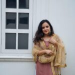 Anju Joseph Instagram - Eid Mübarek 🌙✨ Clicked by @its.saho_