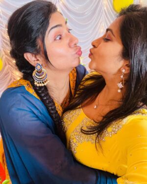 Ankhitha Vinod Instagram - 5 more days to go for #bbms5 Finale and I can proudly say my dearest friend @rahiman_reneesha has reached so far 🥰😍😇….. I wish u alllllll the Best For Finaleeeeeee 🤩🥳🤞🏻🧿…..

Please support her by Voting in @disneyplushotstarmalayalam app by clicking Bigboss Season 5 @asianet 
#bigboss #disneyplushotstarid #asianet #reneesharahiman #malayalam #realityshow