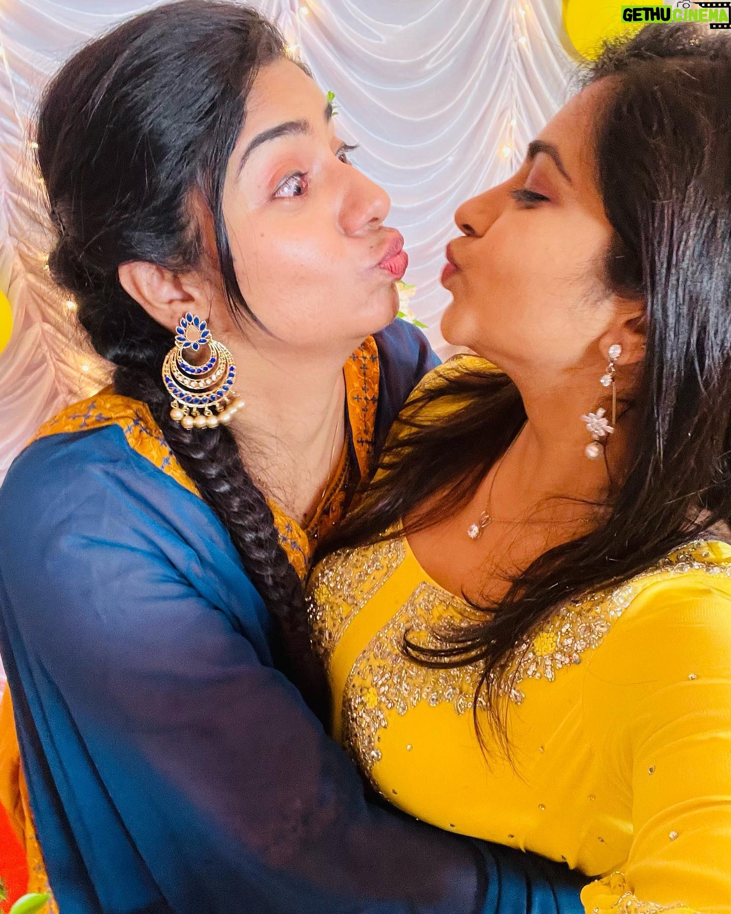 Ankhitha Vinod - 12.1K Likes - 5 more days to go for #bbms5 Finale and I can proudly say my dearest friend @rahiman_reneesha has reached so far 🥰😍😇….. I wish u alllllll the Best For Finaleeeeeee 🤩🥳🤞🏻🧿…..
Please support her by Voting in @disneyplushotstarmalayalam app by clicking Bigboss Season 5 @asianet
#bigboss #disneyplushotstarid #asianet #reneesharahiman #malayalam #realityshow