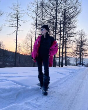 Ankhmaa Gankhuyag Instagram - Canada goose, baffin -тэй өвөл дулаахаан⛄️🧣🧤 @seven_summitsstore 🛍️