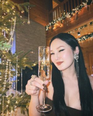 Ankhmaa Gankhuyag Instagram - 🎄Happy new year🥂🍾🎇 love ya💋
