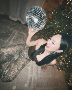 Ankhmaa Gankhuyag Instagram - 🎄Happy new year🥂🍾🎇 love ya💋