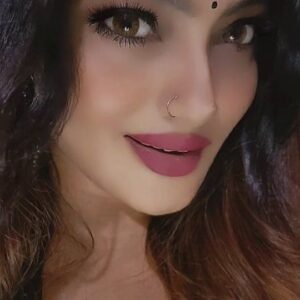 Ankita Bhowmick Instagram - Isshhh.......❤️........
.
 .
.
.
.
.
.
#instagram #reels #reelsinstagram #reelsindia #instareels #instalike #reelitfeelit
