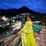 Ankita Bhowmick Instagram - Bhagirathi and alok nanda sangam 🙏devprayag🕉 beautiful nature ♥️ . . . . . . #naturephotography #naturelovers #love #nature #river #ganga #beautiful #environment #beautifuldestinations #tirth #yatra #shiva #love #faith #devotee
