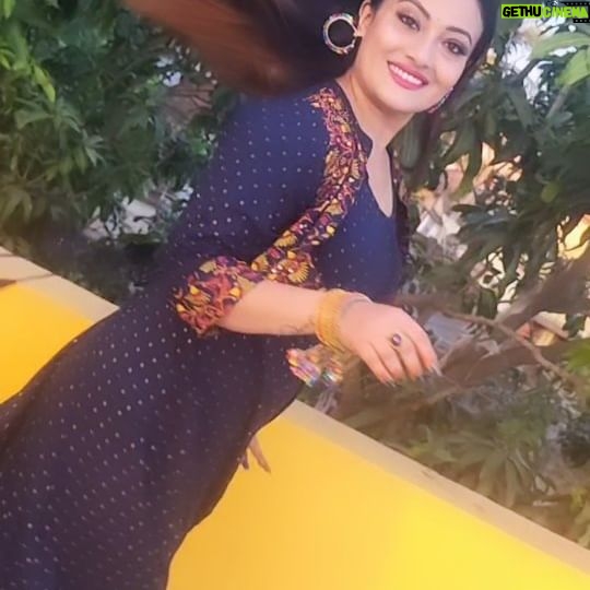 Ankita Bhowmick - 339 Likes - Hum....tum...👫💞