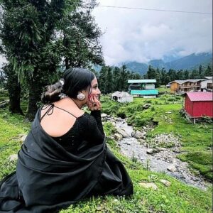 Ankita Bhowmick Instagram - Trip is always ❤️ 😍 . . . . . #instagram #reels #reelsinstagram #nature #love #trip #trending #mountains #river #wonderful_places #memories