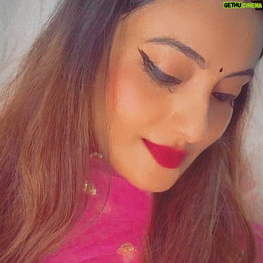 Ankita Bhowmick - 271 Likes - ❤️❤️❤️❤️
#love #reelitfeelit #feelings #beautiful #simple #simplicity #instagood #instagram #instareels #instamood #reels #reelsinstagram #reelsvideo