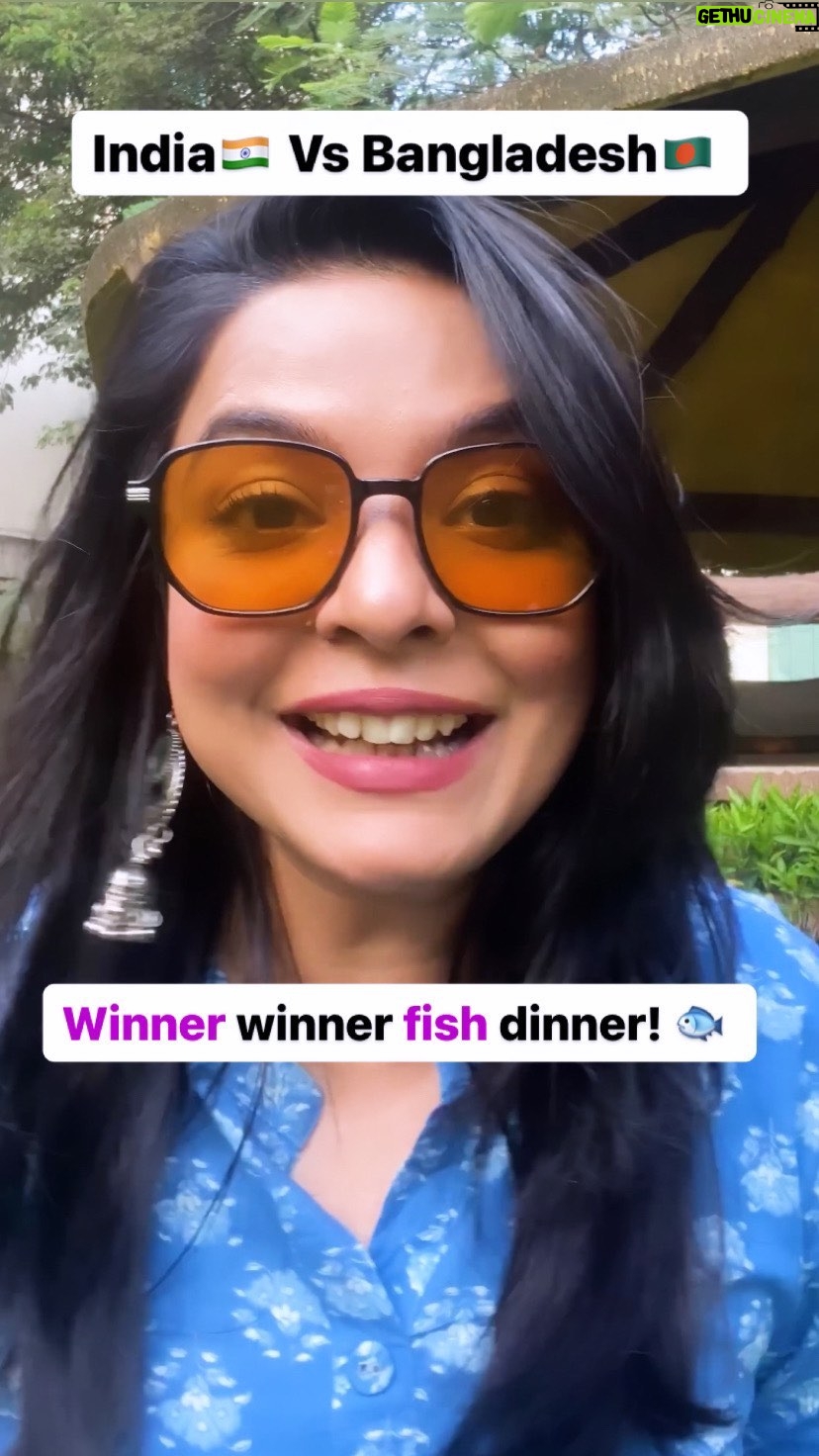 Ankita Shrivastav Instagram - Should Bangladesh win for @seharshinwari ? 🏆♥️ #indiavsbangladesh #rohitsharma #viratkohli #bumrah