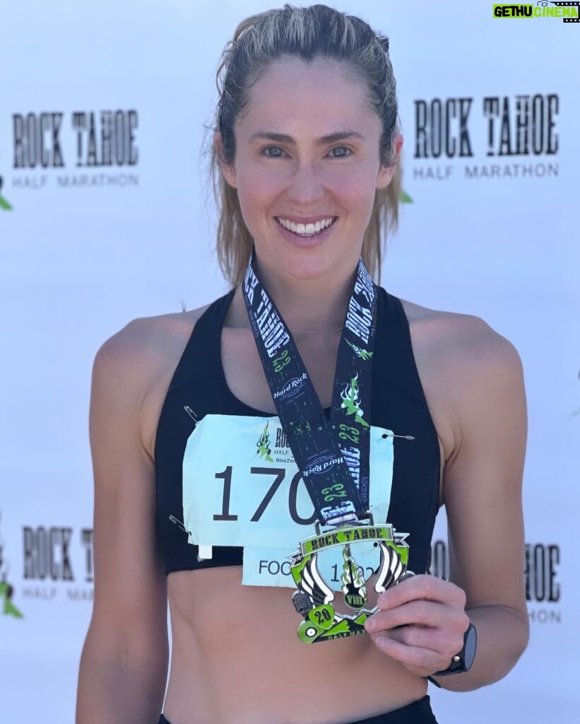 Actress Anna Hutchison HD Instagram Photos and Wallpapers July 2023