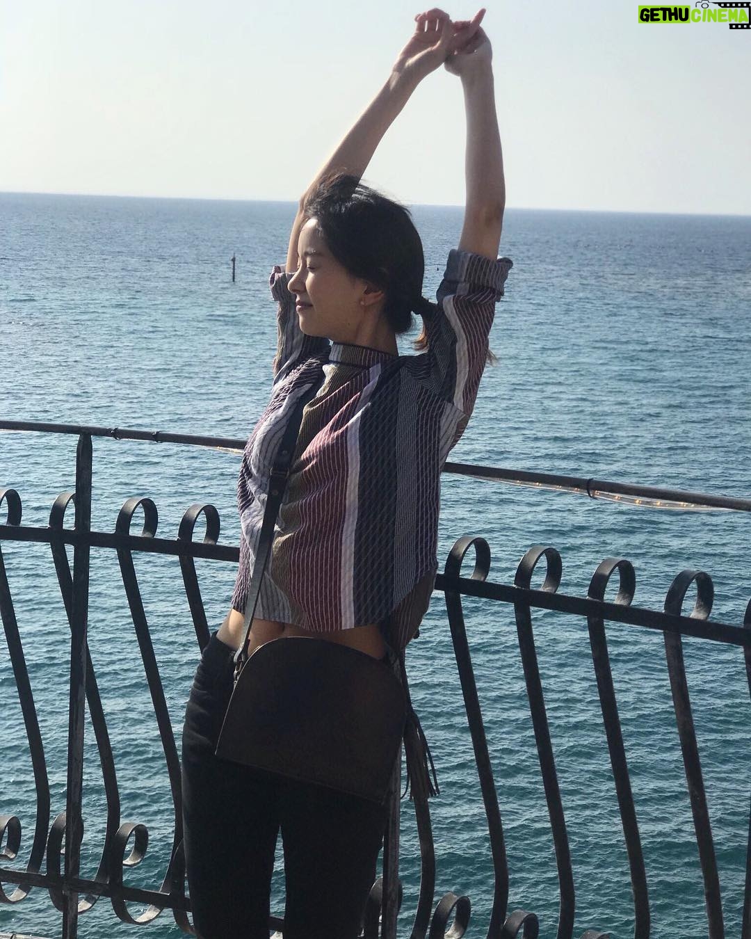 Anna Ishibashi - 3 Likes - 