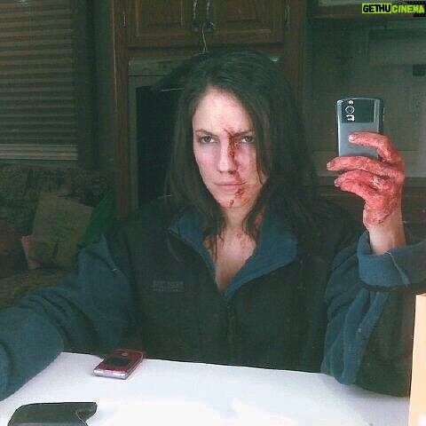Anna Silk - 2.9K Likes - Monday’s ammiright? ❤️🔥 fortunately there’s an all new rewatch episode coming this week, so if you haven’t already, make sure to catch up on episodes 1-4. Links for everything are in our bio #lostgirl