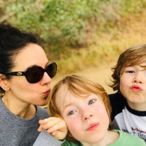 Anna Silk Instagram - Sometimes all you need is a dog, a mom who won’t stop kissing you, and some turkey jerky. ❤️