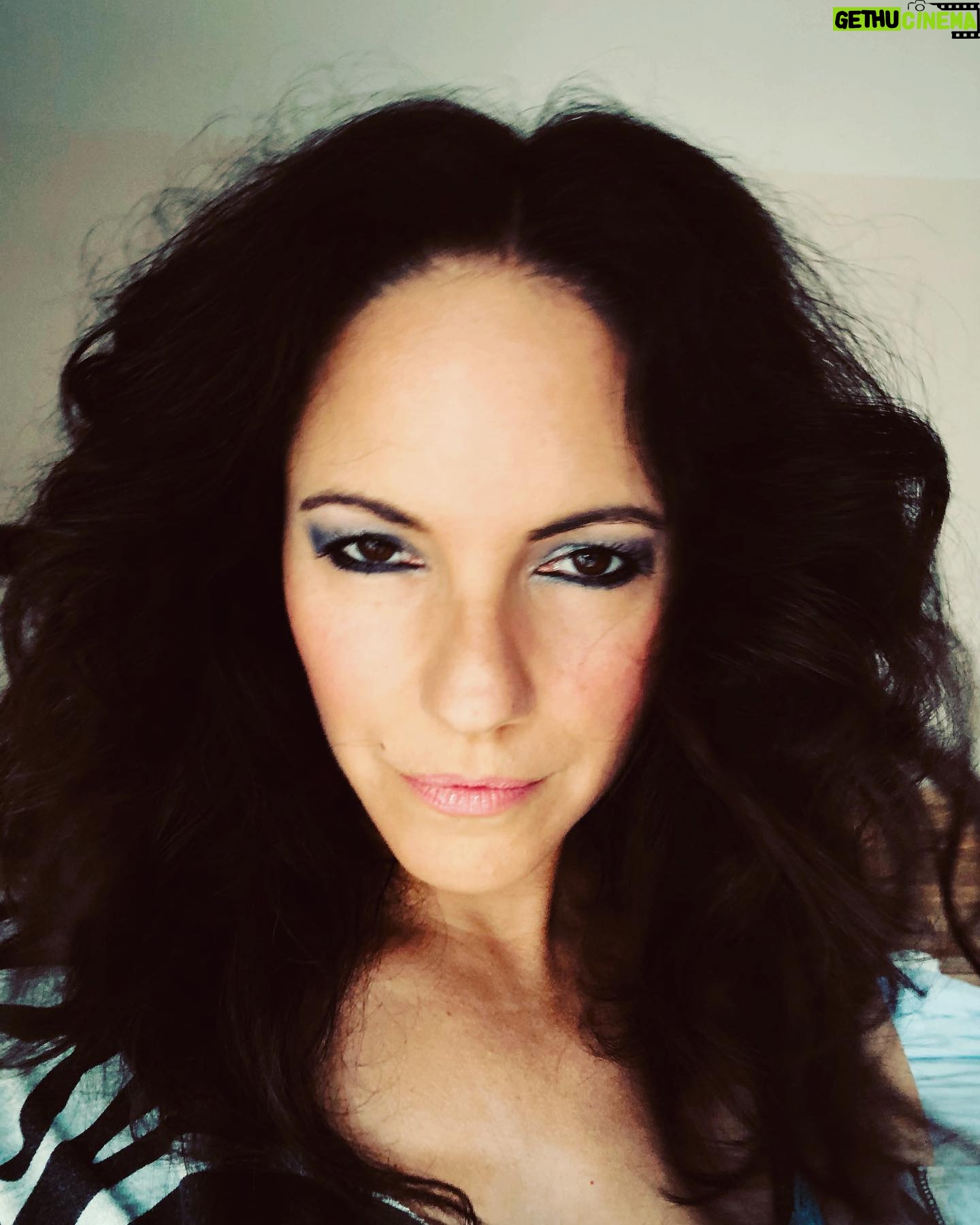 Anna Silk - 4K Likes - This really was my decade…..#80sparty