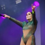Anna Abreu Instagram - Kiitos vielä kerta viime viikonlopusta! Tässä viel vikat fiilistelyt Ruissista. ❤️❤️ TÄNÄÄN MENNÄÄN TAAS!!! Täst viikosta tulee älytön!🔥 To Jyväskylä, Suomipopfestivaali Pe Oulu Suomipopfestivaali La Joensuu, Ilosaarirock 🎥: @mikkokuoppasalmi