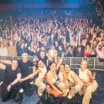 Anna Abreu Instagram - Tavastia. Teidän energia saa mulle vieläkin kylmät väreet. Oli USKOMATON KEIKKA ja uskomaton ilta. Rakastan teitä niin paljon. KIITOS. Haluan kiittää myös mun maailman parasta crewta joka mahdollistaa sen, että saan tehdä tätä tällä tasolla. ❤️ Eka kuva: @laurahaimila Muut kuvat ja videot: @t.salmine