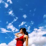 Anna Akana Instagram - just a little thirst trap to hack the algorithm & remind you this ✨sell out✨ is on tour* *will not be wearing a bathing suit on stage