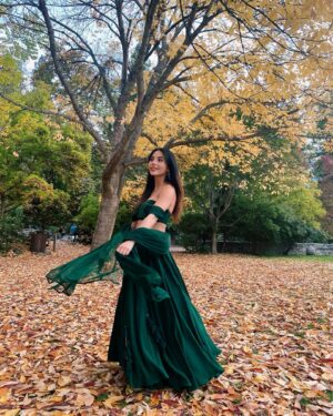 Anna Akana Instagram - Tessa & I met because we dated the same guy back to back. As the New Girlfriend, of course I was curious about The Ex. The more I lightly stalked her online, the more I realized the person I was dating was likely a dud. She seemed so kind, so giving & so wildly talented. 

Luckily that relationship didn’t last, but our friendship did. & it was an honor to get to see her marry someone so deeply in love with her - someone who sees her for the star she is and cares for her well being above all. I’m so glad she gets to be with who she deserves! FOREVER ✨ Dante is simply the best. 

Congratulations @tessaviolet & @givememotion ! LOVE IS REAL! Getting married on the solar eclipse weekend was a vibe