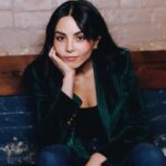 Anna Akana Instagram - Back on the road, back on STAGE after all these years with @jennifersterger has been so incredible & fulfilling. I am so, so grateful for a ✨sold out✨ tour. Truly. Jen made a heartfelt post that I’ll never live up to, but you should know that this hour wouldn’t be what it is without her. Her guidance, wit, wisdom & hilarity went into making this show shine. She helped craft jokes, solidify performance, and would often say “no, Anna, that’s too dark. Not everyone’s as traumatized as we are.” She has been my co-writer, my director, my coach & my friend. Thank you Jen, I don’t even have words to describe how much I love & admire you. You’re brilliant & funny & sharp as a knife. You’re like a sister to me - and that’s the highest regard I can really give anyone. For those of you who aren’t familiar with her work yet, be sure to catch her before she blows up. She is a star, and it’s an honor to be in her light. 📷: @ryanlee.photo & @jokesonsam