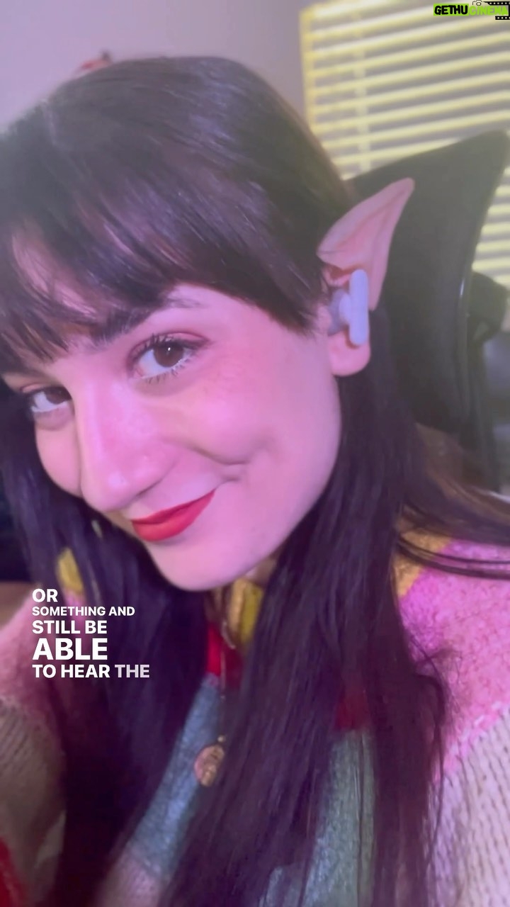 Anna Brisbin Instagram - Catch me on Twitch absolutely DECKED OUT in @logitechg gear because I’m now a #LogitechGPartner and I just got a very exciting box of goodies!! 🥰 Thank you, Logitech!!