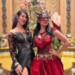 Anna Brisbin Instagram - That’s a wrap on @lojmasquerade 2023. 🥲 Always the most magical night(s) of the year, filled with the best people watching I’ve ever experienced featuring the most creative and wondrous costumes you can imagine. I’m so glad this year I went both nights so I could have my spooky night Friday and my fantastical dragon night Saturday. ❤️‍🔥 🪡corset by master seamstress @nicolerieko 🎭mask by @mischiefmasks 🛡️armor by @syntheticdaisydesign 😈horns by @unicorncorner #labyrinthmasquerade #labyrinthball #dragoncosplay #reddragon #lojmasquerade