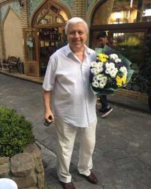 Anna Chipovskaya Instagram - 26 мая папе исполнилось 79 лет. Папа, пожалуйста, будь здоров, живи долго и будь рядом. Ты мне очень нужен.