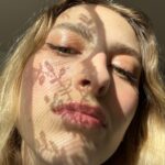 Anna Collins Instagram -