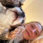 Anna Collins Instagram – Bestie appreciation 🐶