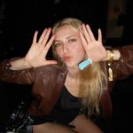 Anna Collins Instagram – Sliced my thumb and made it my personality for a week