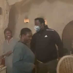 Anna Diop Instagram - The Book of Clarence is now on Netflix! ✨🖤

One of the most important projects I’ve done yet. And alongside a filmmaker simply like no other 🖤

Here are a few moments from our time in Matera ✨✨✨

See the film! Tell me what you think! Love and love and XO 🖤✨

#JayZandCamels #FknIncredible