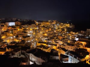 Anna Diop Instagram - The Book of Clarence is now on Netflix! ✨🖤

One of the most important projects I’ve done yet. And alongside a filmmaker simply like no other 🖤

Here are a few moments from our time in Matera ✨✨✨

See the film! Tell me what you think! Love and love and XO 🖤✨

#JayZandCamels #FknIncredible