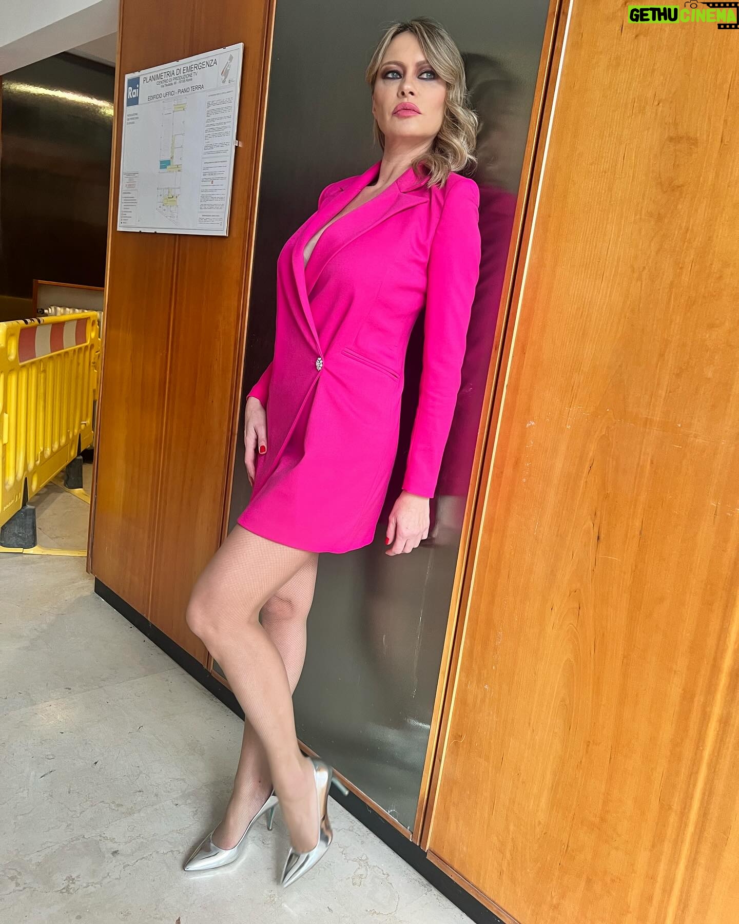 Anna Falchi Instagram - Today I’m a barbie girl! @jhenit_official @digitalsauro