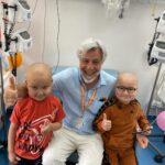 Anna Foglietta Instagram - Grazie per chi ha fatto o farà una donazione per il progetto Every Child in Life and Peace in aiuto a 120 bambini e bambine con malattie oncologiche che curiamo nell’unico ospedale pubblico rimasto in Palestina, a Beit Jala, per la cura del tumore infantile. Al momento siamo un manipolo di sognatori che hanno già alle spalle parecchie imprese ben riuscite @everychildismychildets, @ongvis e @thepcrf a cui si sono uniti gli amici di @piazzapulitala7 con @corradoformigli. Sarebbe bello utilizzare i social per fare la differenza per le vite di questi bambini. I fondi sono utili per migliorare le cure dei bambini, acquistare medicinali, inserire uno psico oncologo e attività educative e di gioco. Che significa aiutarli a guarire. È possibile fare una donazione qui www.soleterre.org/palestina oppure con IBAN IT88Q0503401699000000013880 causale “oncologia pediatrica Palestina” Grazie a chi sceglie di fare la differenza. A ogni costo. #grazie #guerra #bambini #infanzia #oncologiapediatrica #psicologo #psicologia #cure #cura #medicinali #farmacia #terapie