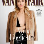Anna Foglietta Instagram – Le relazioni in cui si è messa da parte, l’amore scelto, i figli a cui non dare ragione, le donne come Paola Cortellesi e il whisky con Ryan Gosling. L’attrice, ora su Prime video con Elf me, ha aspettato 44 anni per dirsi donna davvero libera.

Anna Foglietta è la protagonista della cover digitale di questa settimana. L’intervista è al link in bio

#VFDigitalCover 

Intervista di @stefisalta 
Foto di @fabioleidi @wmmanagement 
Servizio di Paola De Cegli
Make Up: Chiara Guizzetti Greenapple
Hair: Liv Holst Wm Management
Post Production: Twintouch Srl
Abiti, Louis Vuitton. Orecchini in oro giallo con diamanti, Tiffany & Co.