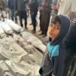 Anna Foglietta Instagram - Forse non ci stiamo rendendo conto.. conviene pensare che si tratti di un incubo.I bambini palestinesi hanno diritto di essere difesi. Non è possibile possibile accettare che si stia compiendo nel silenzio più assordante questo genocidio. I bambini devono essere difesi. . . . @everychildismychildets #ceasefirenow🇵🇸