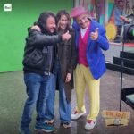 Anna Foglietta Instagram - Andare da @rosario_fiorello a @vivarai2off è sempre un piacere immenso. È in assoluto l’uomo più vulcanico e per bene che io conosca. Ama il talento e gli esseri umani e questo fa di lui l’artista prezioso che è. Non è semplicissimo essere reattivi ed energico già alle 5.45, eppure appena arrivi nella redazione coi suoi autori improvvisamente sembra mezzogiorno. Bravi tutti davvero 👏👏👏👏👏👏 Ieri super puntata con l’amico Lillo (@lillopetrolo) a cui voglio tanto tantissimo bene ❤️ . . . #vivarai2 ❤️