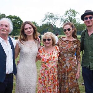 Anna Friel Instagram - Two wonderful men . Happy Father’s Day Desi Friel and @officialdavidthewlis . All together for a very proud moment @gracie_friel  graduating. ✨✨✨✨✨❤️