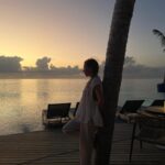 Anna Friel Instagram – Scroll for before and after entering the water! Seriously. One of the best days of our lives so far. We went on a boat trip to swim with the Manta’s and a very rare thing happened… we were greeted by a ginormous whale shark. Nature is glorious and life changing when we become part of its magestic other worldliness. Be brave. Say yes more than you say no and watch the wonders of this magnificent earth, surprise you. Thank you for your guidance @avanimaldives @avani_hotels . Life changing moments. We hope to carry this energy with us throughout our existence. ✨✨✨✨✨❤️