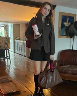 Anna Friel Instagram - #internationaldaughtersday . Gracie Friel, so full of character,  intellect, love , talent , discipline , grace, loyalty, hope, positivity and magic.  I see you as being magical. You are loved more than I could ever imagine loving anything. I am a very proud mother. ❤️❤️❤️❤️ love you @gracie_friel