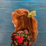 Anna Friel Instagram - For the love of bows.. can you ever be too old for a bow? Not that I recently watched #thesoundofmusic or anything. Just always loved a bow! ❤️