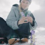 Anna Gasser Instagram – Freie Piste, gute Freunde und meine Schmunzelhasen. Besser kann eine Snowboard-Session nicht sein. Habt ihr auch eine Osterüberraschung vorbereitet?​

#Milka #MilkaOstern #zarteOstern #Osternzartermachen