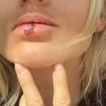Anna Gasser Instagram - Powder 1 - Anna 0 🫦. I’ll be back for revenge . 📸 @s4ni