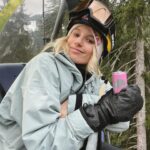 Anna Gasser Instagram – #Springbattle week 💕 always good to be cruising at home @absolutpark 

#springbattle24slopestyle #springbattle24bestrail
#redbullspringedition #verleihtflügel