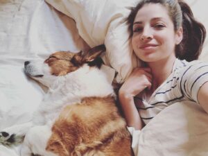 Anna Hopkins Instagram - Rest day. 🐾💤