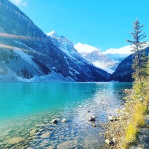 Anna Hopkins Instagram - Had a great time on @ridehallmarkchannel! Horses and wedding dresses and flowy hair and Lake Louise. Couldn't have asked for anything more!