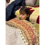Anna Ishii Instagram - ドラマ「ブラックガールズトーク」23:06〜 本日、第3話！ こたつ、最高🤤