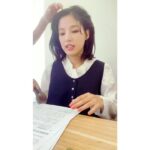 Anna Ishii Instagram - ラジオではいつもmizuiroindさんのお洋服にあわせて髪型やメイクを変えているのですが、 その時の動画☝️🎥 はちさんによる七変化☺︎
